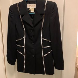 Escada classic blazer in navy blue Size 4. Great looking.